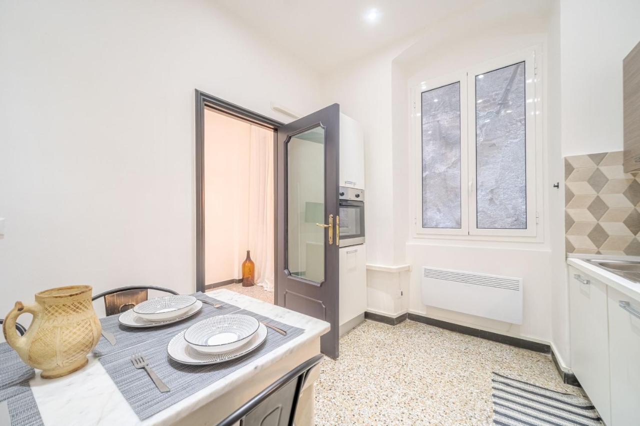 Central & Lovely Apartment In Genova - Netflix! Экстерьер фото