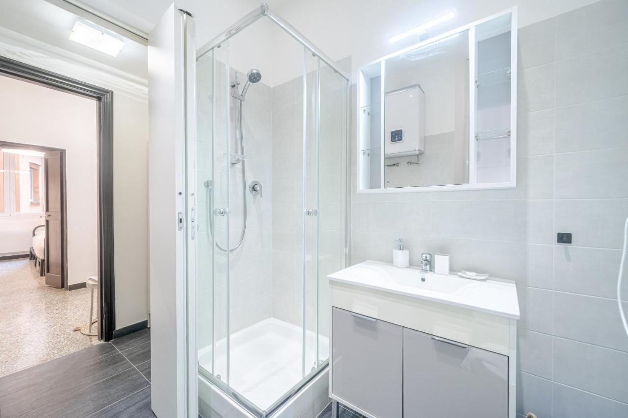 Central & Lovely Apartment In Genova - Netflix! Экстерьер фото
